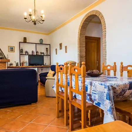 El Peli Villa